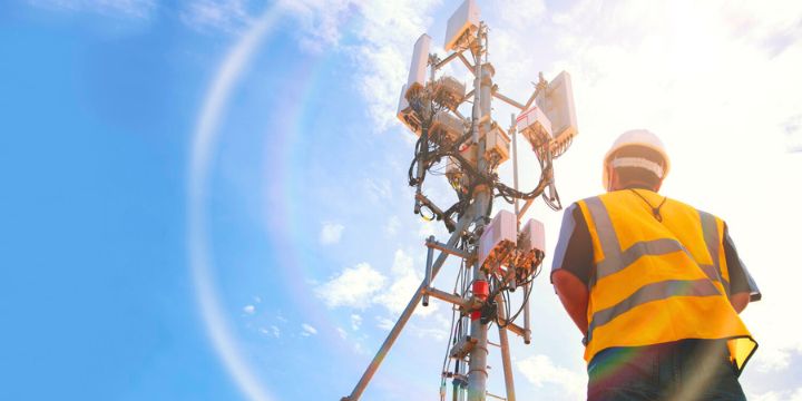 Understanding the Process and Disadvantages of Mobile Tower Installation on Your Property